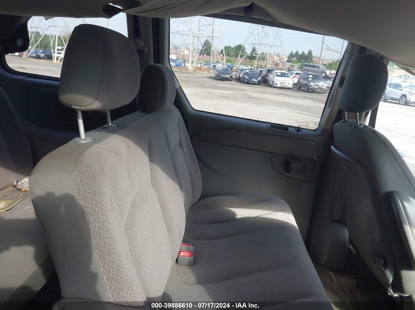 2007 Chrysler Town & Country VIN: 1A4GJ45RX7B206462 Lot: 39886610