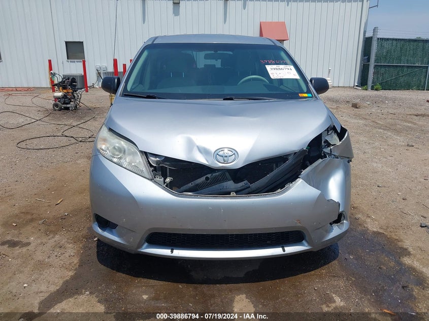 2011 Toyota Sienna VIN: 5TDKA3DC8BS008844 Lot: 39886794