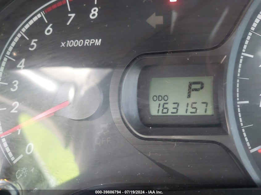 2011 Toyota Sienna VIN: 5TDKA3DC8BS008844 Lot: 39886794