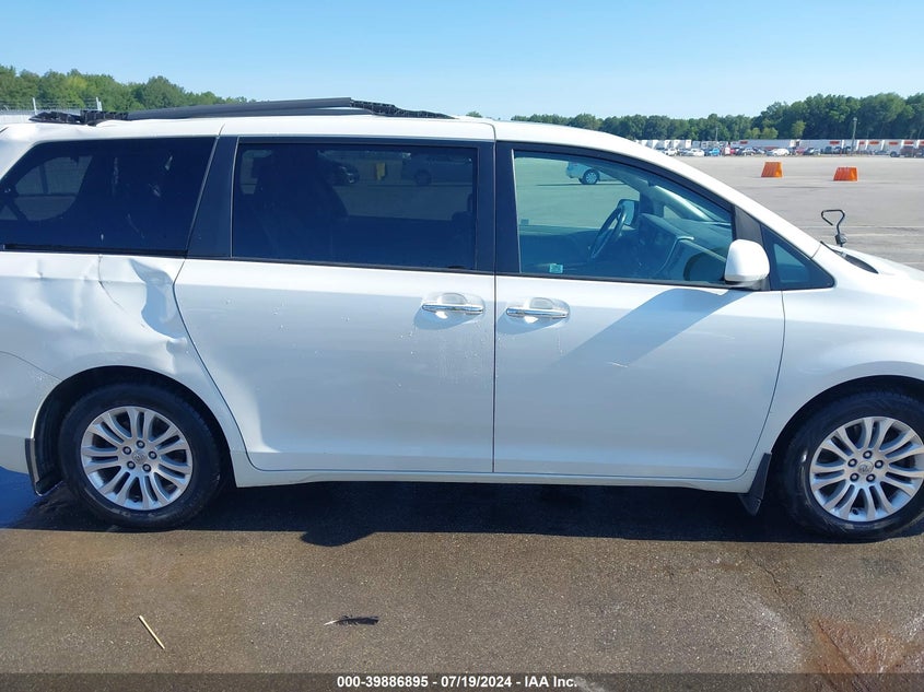 2016 Toyota Sienna Xle Premium 8 Passenger VIN: 5TDYK3DC0GS729142 Lot: 39886895