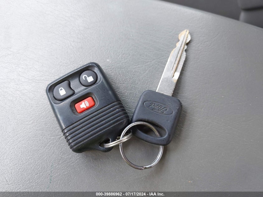 2003 Ford F-250 Lariat/Xl/Xlt VIN: 1FTNW21P63ED03139 Lot: 39886962