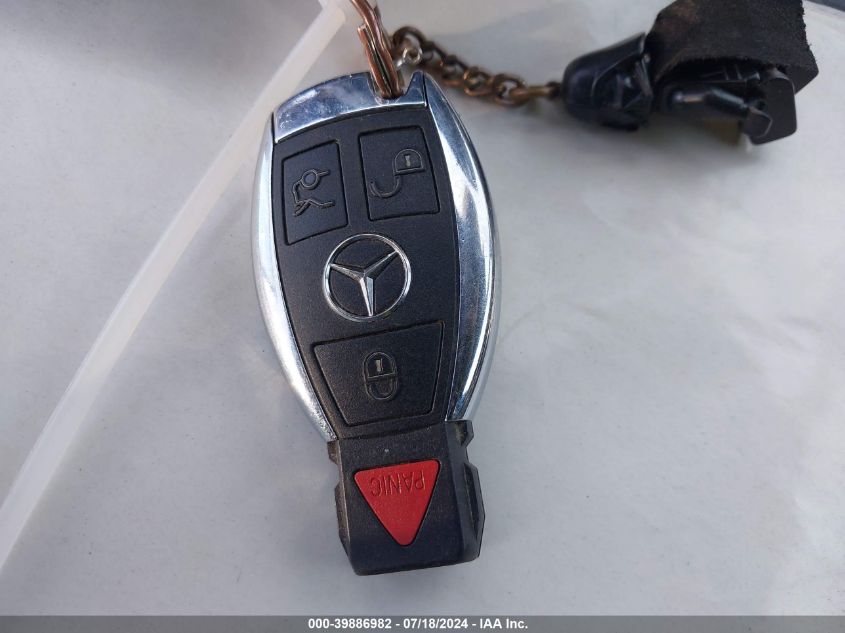 2011 Mercedes-Benz C 63 Amg VIN: WDDGF7HB6BF537778 Lot: 39886982