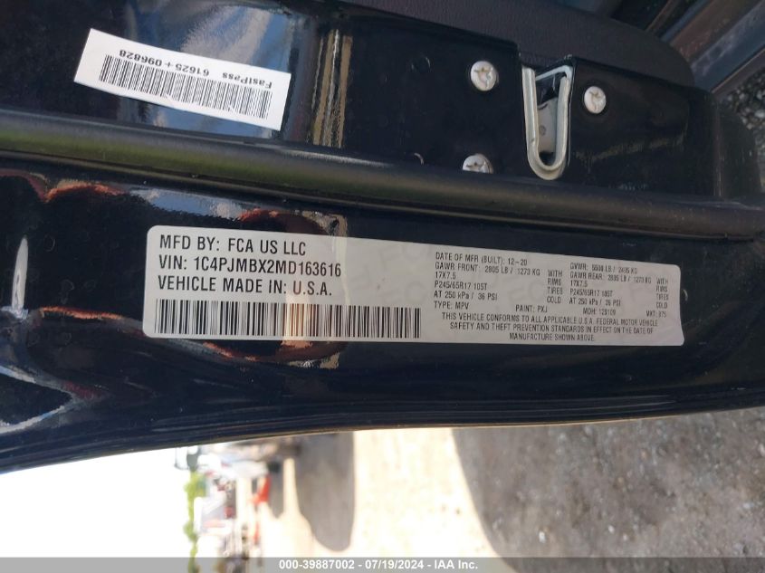 2021 Jeep Cherokee Trailhawk 4X4 VIN: 1C4PJMBX2MD163616 Lot: 39887002