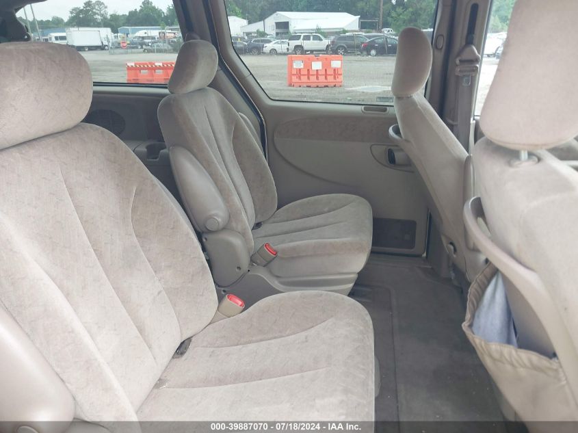 2001 Chrysler Town & Country Lxi VIN: 2C8GP54L71R118158 Lot: 39887070