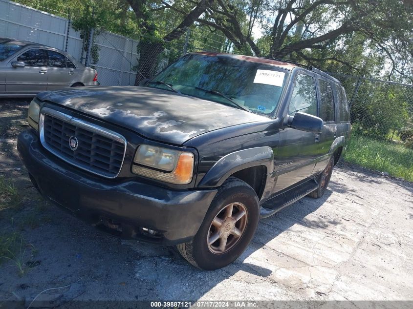 2000 Cadillac Escalade Standard VIN: 1GYEK13R4YR138707 Lot: 39887121