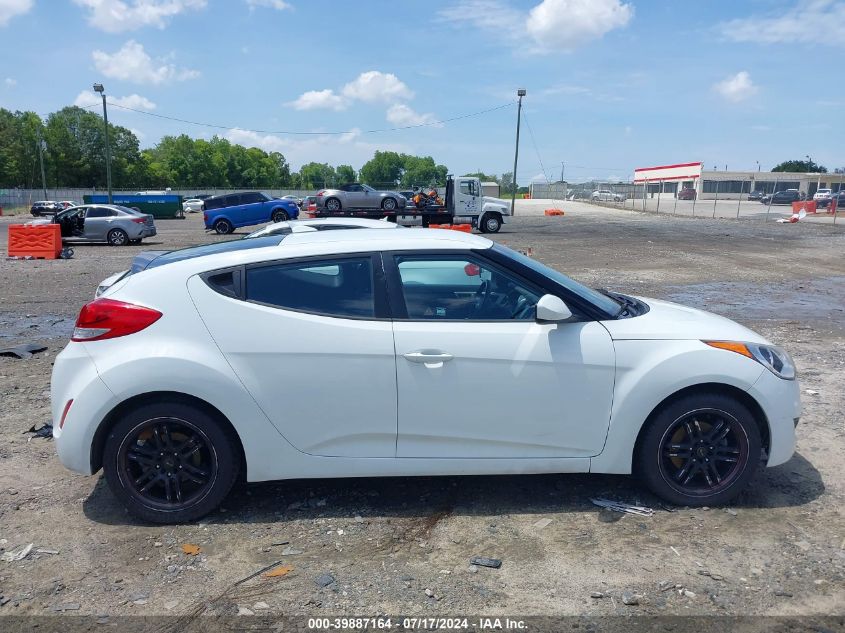 2016 Hyundai Veloster VIN: KMHTC6AD4GU275314 Lot: 39887164