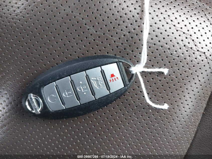 2016 Nissan Murano Platinum VIN: 5N1AZ2MG6GN156713 Lot: 39887266