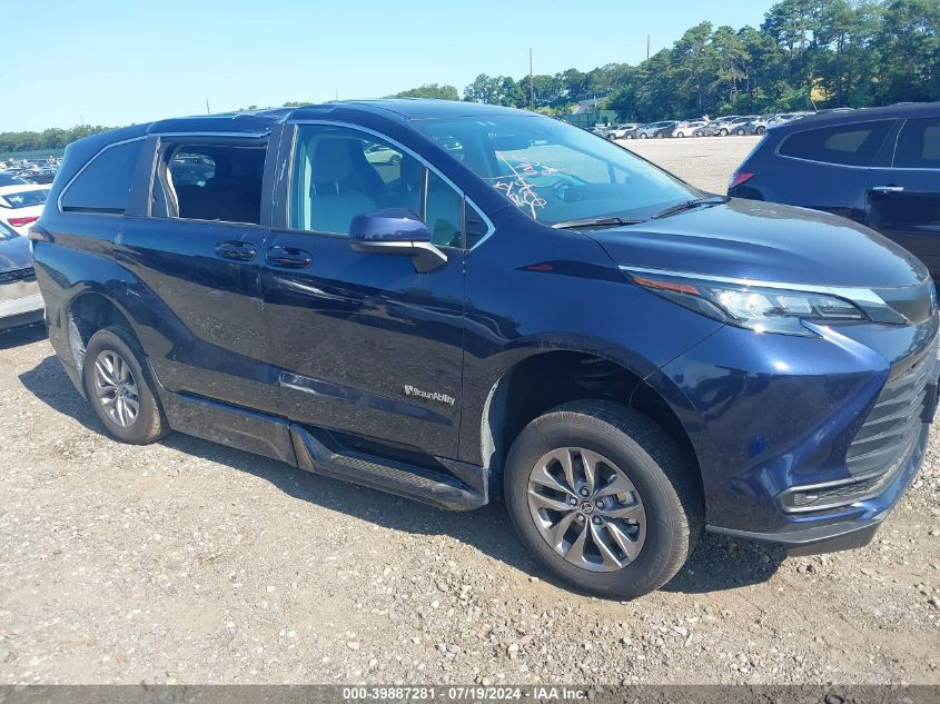 5TDKRKEC4RS184804 2024 TOYOTA SIENNA - Image 1