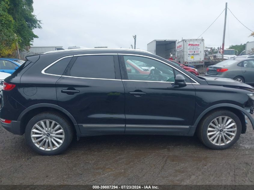 2019 Lincoln Mkc Standard VIN: 5LMCJ1D90KUL33540 Lot: 39887294