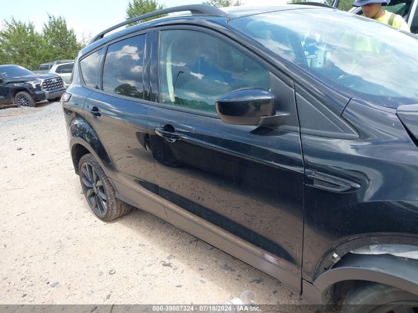 2018 Ford Escape Se VIN: 1FMCU0GD7JUC44633 Lot: 39887324