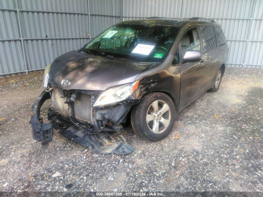 2015 Toyota Sienna Le 8 Passenger VIN: 5TDKK3DC7FS625364 Lot: 39887388