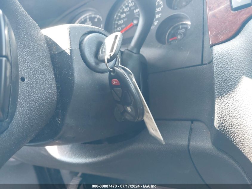 2010 Chevrolet Suburban K1500 Lt VIN: 1GNUKJE38AR206465 Lot: 39887470