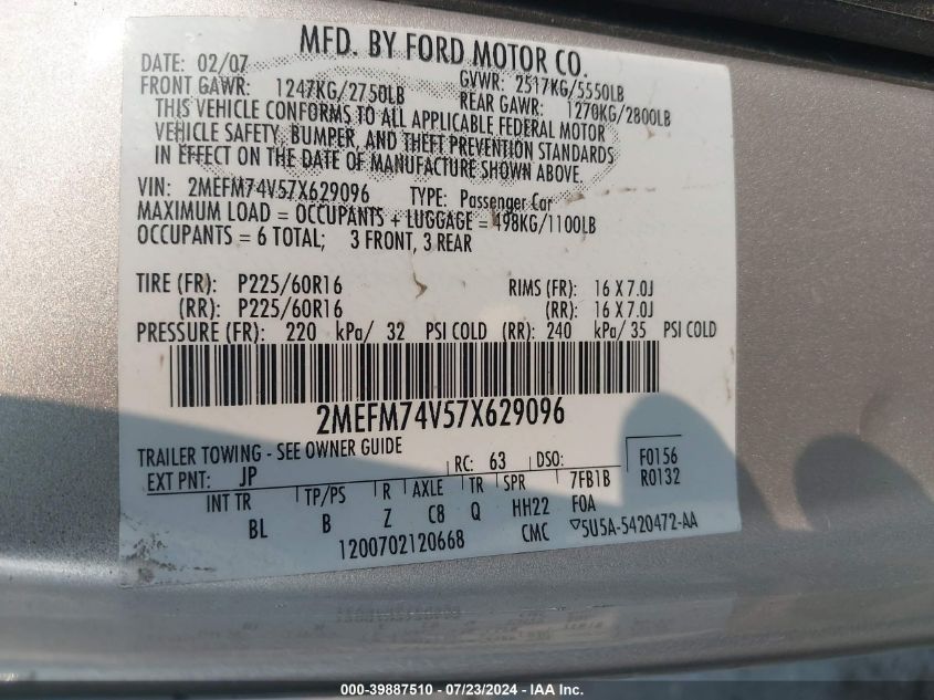 2007 Mercury Grand Marquis Gs VIN: 2MEFM74V57X629096 Lot: 39887510