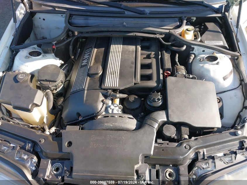 2002 BMW 325 I VIN: WBAET37442NG70180 Lot: 39887559