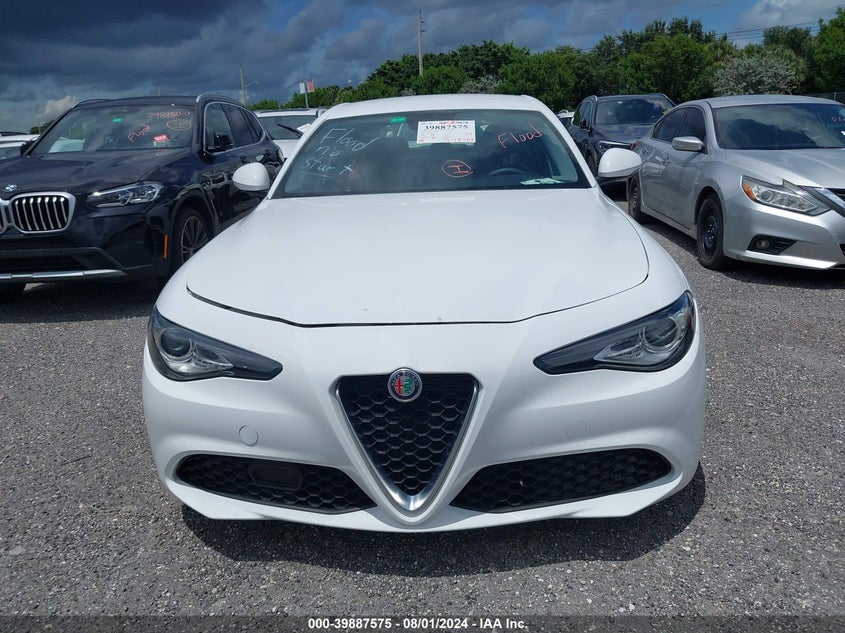 VIN ZARFAMAN4K7621542 2019 ALFA ROMEO GIULIA RWD