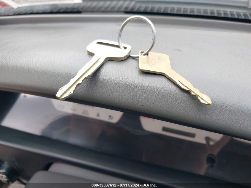 2004 Toyota Tacoma Xtracab VIN: 5TEWM72NX4Z466718 Lot: 39887612