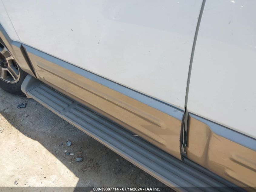 2004 Ford Expedition Eddie Bauer VIN: 1FMRU17W24LA09102 Lot: 39887714