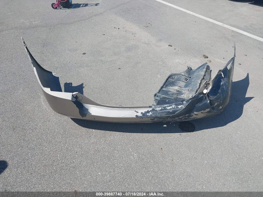 2007 Toyota Camry Xle VIN: JTNBE46K773118450 Lot: 39887740