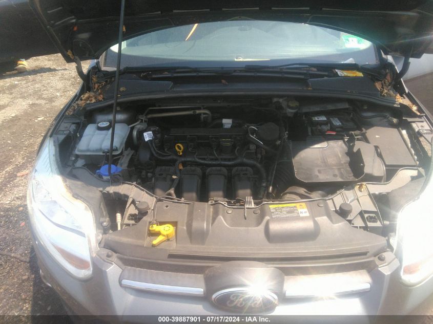 1FAHP3F26CL460894 | 2012 FORD FOCUS