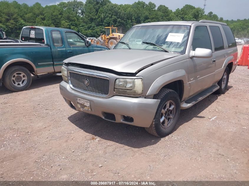 1999 Cadillac Escalade Standard VIN: 1GYEK13R0XR416761 Lot: 39887917