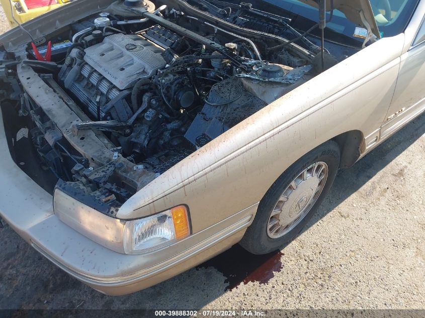 1998 Cadillac Deville VIN: 1G6KD54Y9WU779610 Lot: 39888302