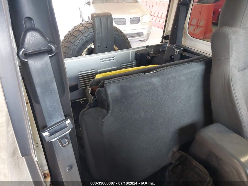 2004 Jeep Wrangler X VIN: 1J4FA39S94P766877 Lot: 39888307