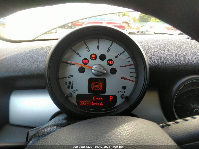 2011 Mini Cooper VIN: WMWSU3C54BT095943 Lot: 39888322