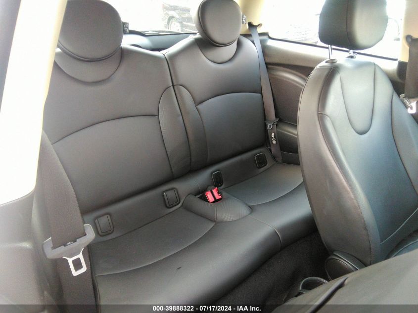 2011 Mini Cooper VIN: WMWSU3C54BT095943 Lot: 39888322