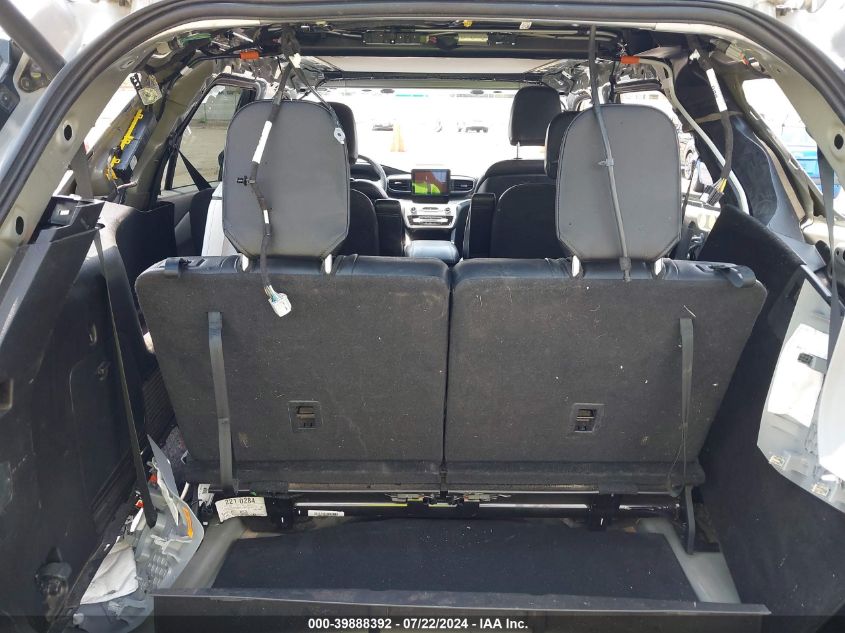 2020 Ford Explorer Xlt VIN: 1FMSK8DH2LGC58433 Lot: 39888392