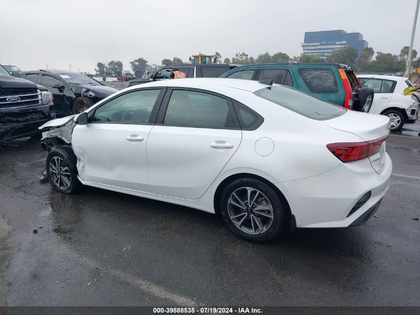 2022 Kia Forte Lxs VIN: 3KPF24AD4NE500397 Lot: 39888535