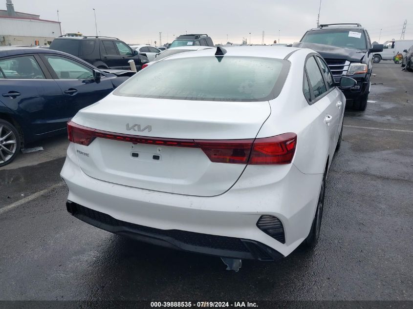 2022 Kia Forte Lxs VIN: 3KPF24AD4NE500397 Lot: 39888535