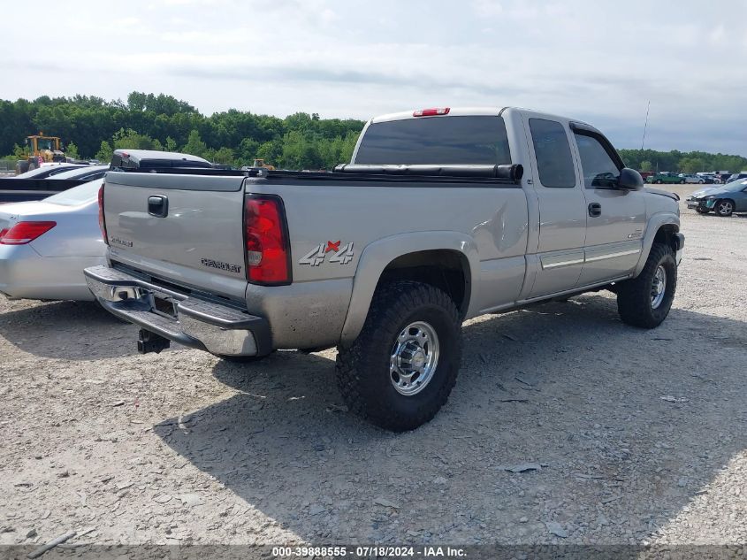 2005 Chevrolet Silverado K2500 Heavy Duty VIN: 1GCHK29235E313793 Lot: 39888555