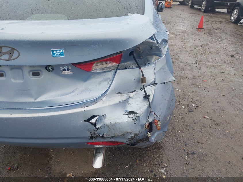 2012 Hyundai Elantra VIN: KMHDH4AP5CU304509 Lot: 39888654