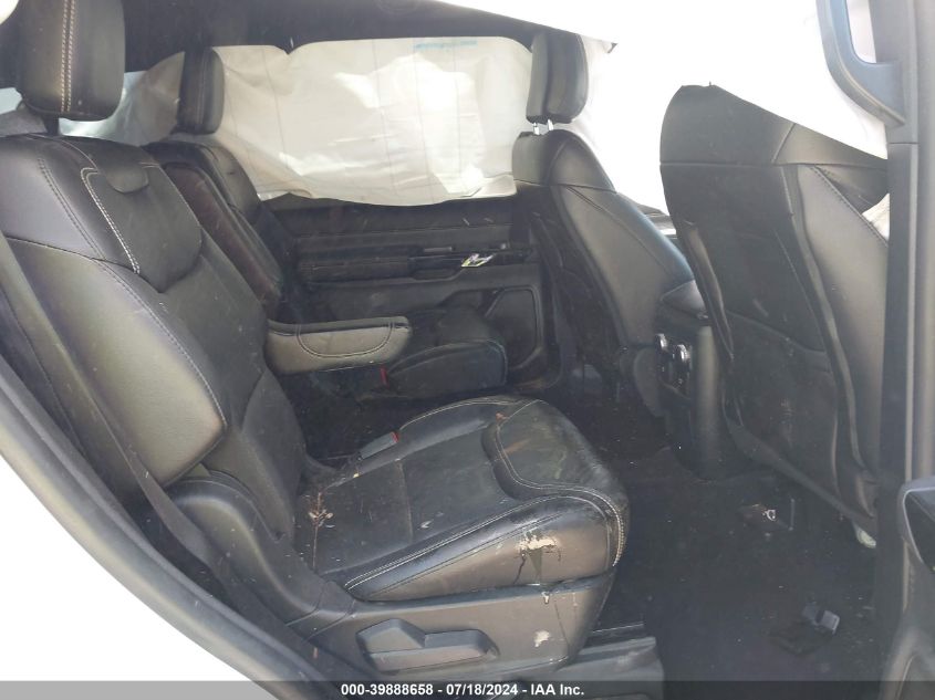 2022 Ford Explorer - 1FM5K8GC8NGA35197