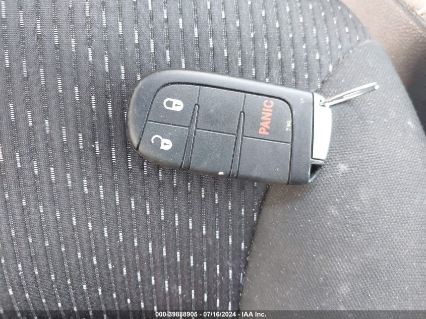 2017 Dodge Journey Sxt VIN: 3C4PDCBG8HT643807 Lot: 39888905