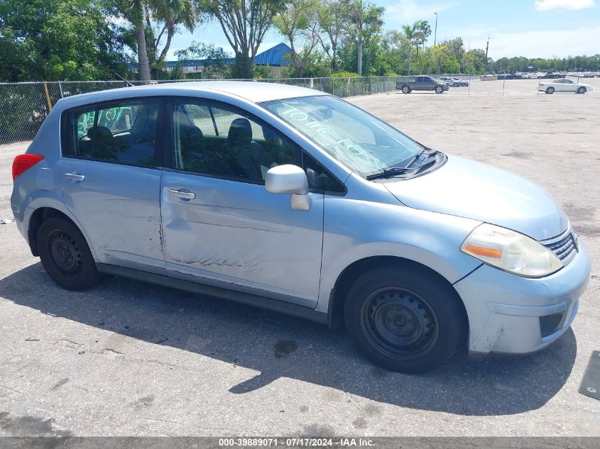 2009 Nissan Versa 1.8S VIN: 3N1BC13E99L471645 Lot: 39889071