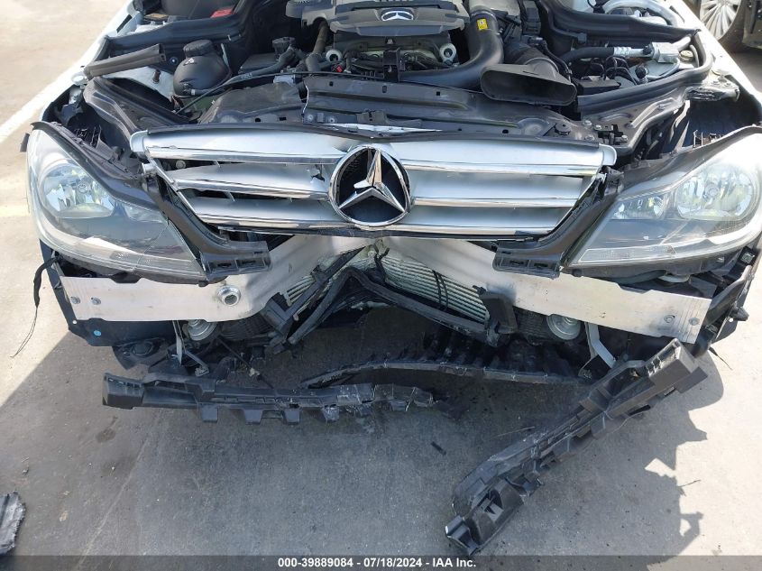 2013 Mercedes-Benz C 250 Luxury/Sport VIN: WDDGF4HB5DA859973 Lot: 39889084