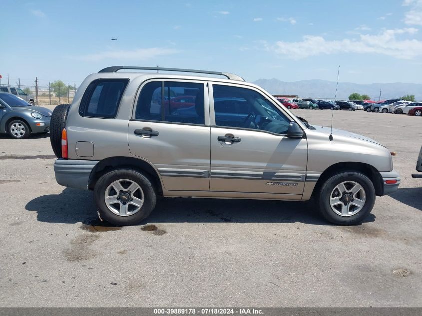 2002 Chevrolet Tracker Hard Top Base VIN: 2CNBJ13C926955676 Lot: 39889178