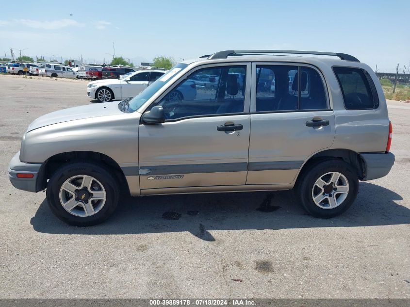 2002 Chevrolet Tracker Hard Top Base VIN: 2CNBJ13C926955676 Lot: 39889178