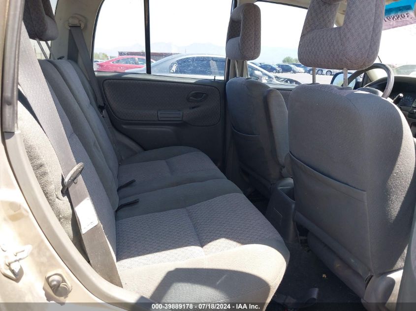 2002 Chevrolet Tracker Hard Top Base VIN: 2CNBJ13C926955676 Lot: 39889178