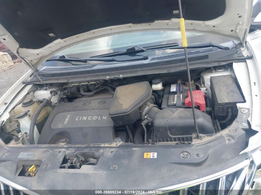 2011 Lincoln Mkx VIN: 2LMDJ8JK8BBJ31823 Lot: 39889234