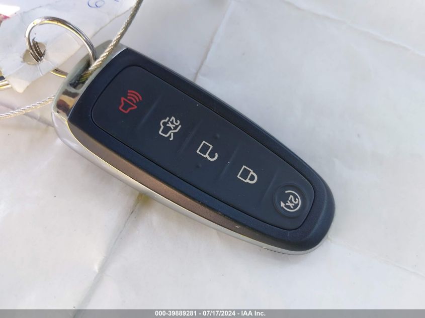 2014 Ford Escape Titanium VIN: 1FMCU0J92EUE31952 Lot: 39889281