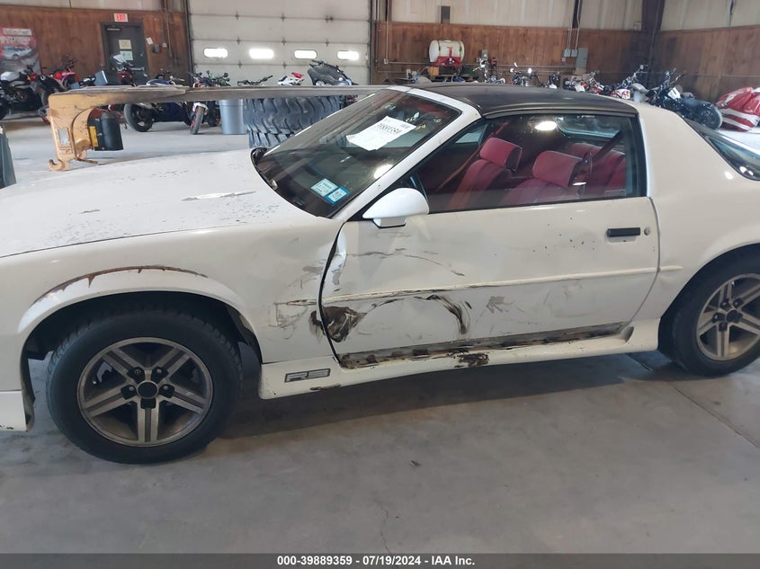 1992 Chevrolet Camaro Rs VIN: 1G1FP23E4NL113036 Lot: 39889359