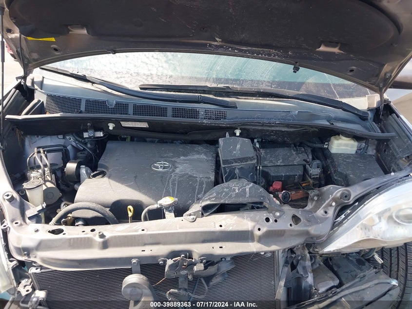 2016 Toyota Sienna Xle 8 Passenger VIN: 5TDYK3DCXGS701364 Lot: 39889363