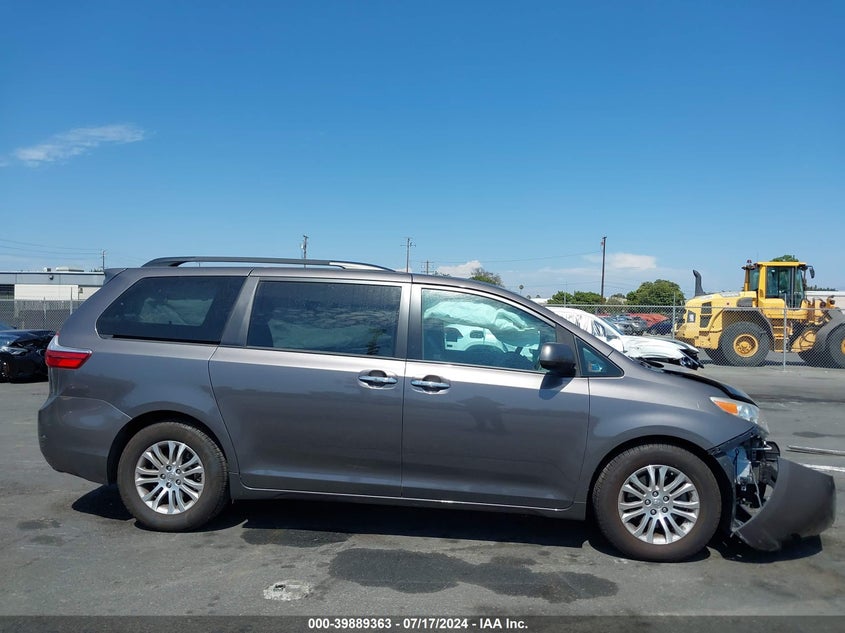 2016 Toyota Sienna Xle 8 Passenger VIN: 5TDYK3DCXGS701364 Lot: 39889363