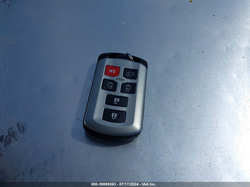 2016 Toyota Sienna Xle 8 Passenger VIN: 5TDYK3DCXGS701364 Lot: 39889363