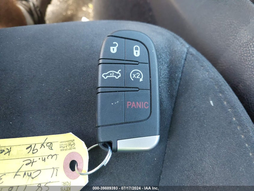 2011 Chrysler 300 VIN: 2C3CA4CG8BH587464 Lot: 39889393