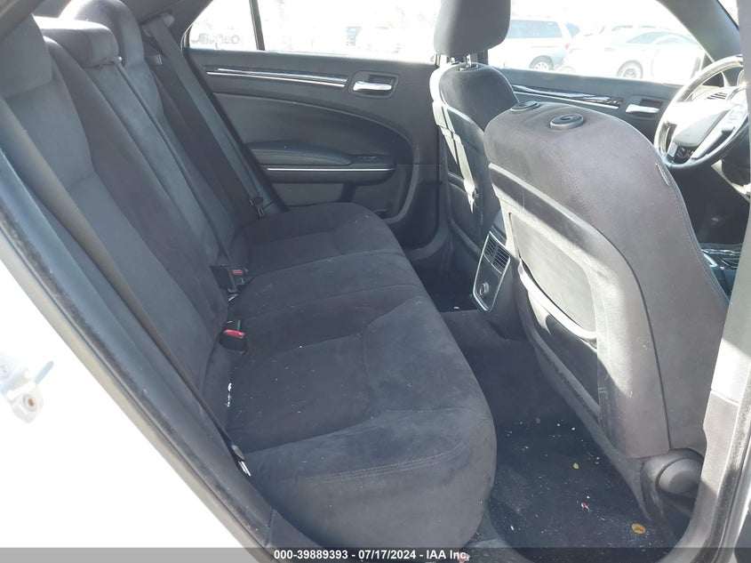 2011 Chrysler 300 VIN: 2C3CA4CG8BH587464 Lot: 39889393