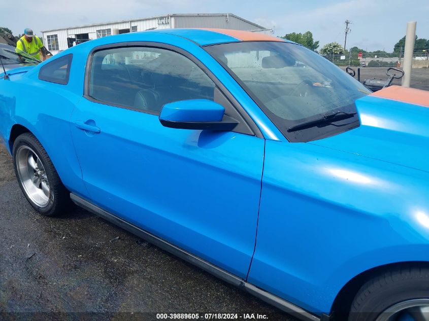 2012 Ford Mustang V6 Premium VIN: 1ZVBP8AM7C5207929 Lot: 39889605