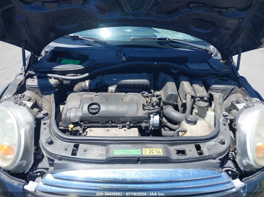 2008 Mini Cooper VIN: WMWMF33508TT62569 Lot: 39889982